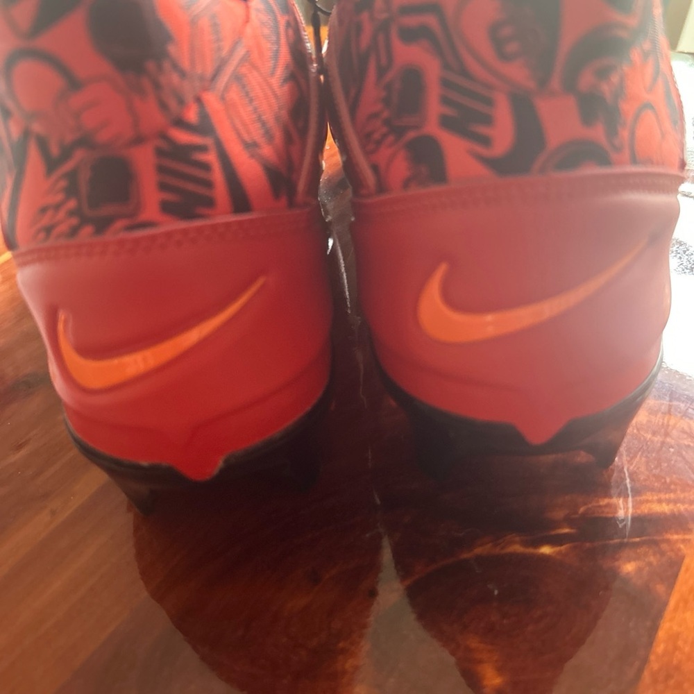 🏈🏈Nike Red and Black Alpha football Cleats 🏈🏈 - Picture 4 of 6